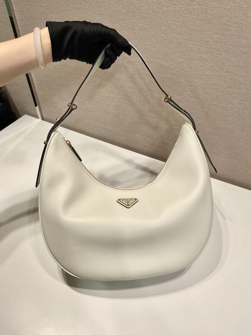 Pra*a hobo bags
